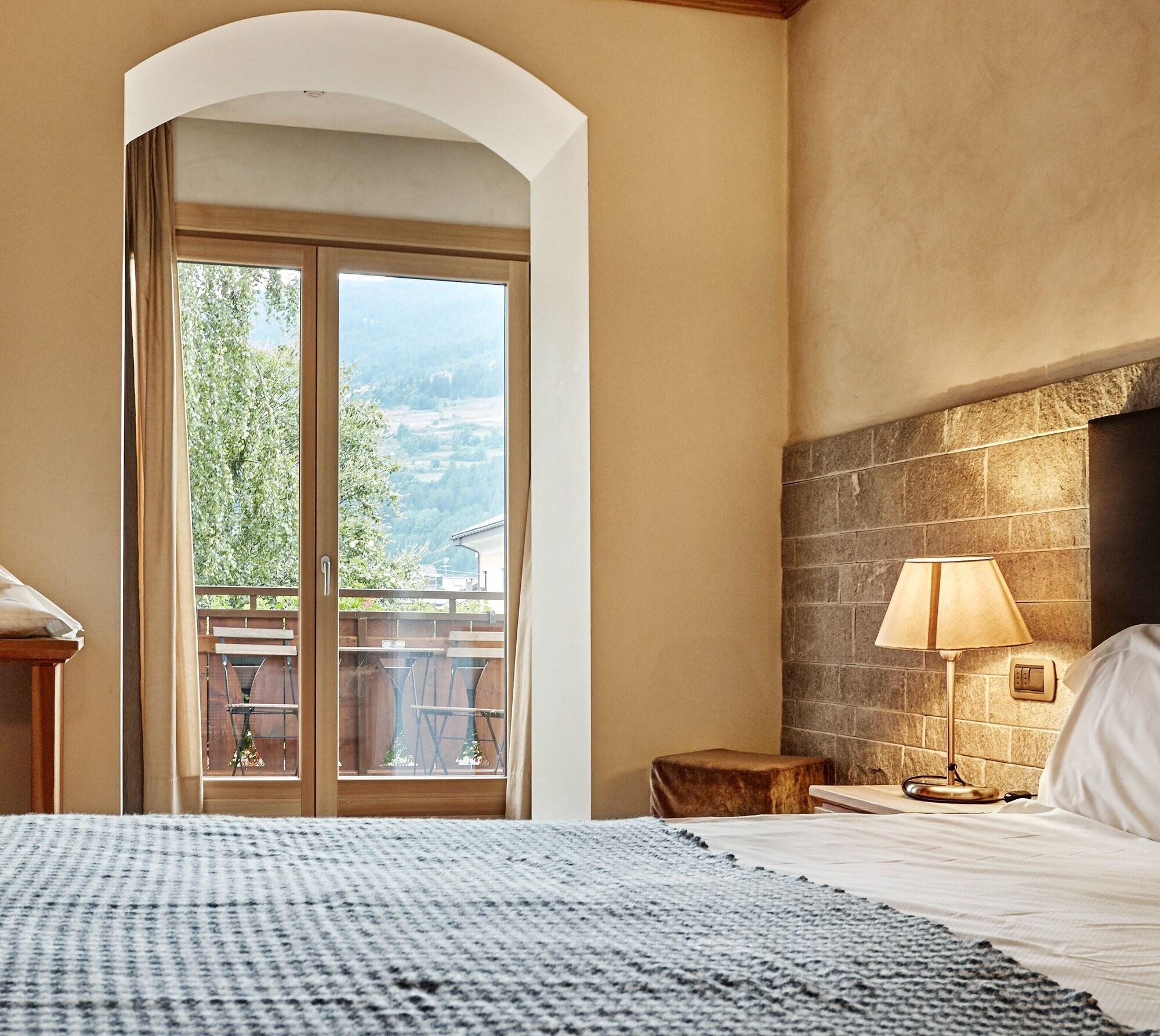 Hotel Rezia Bormio Esterno foto