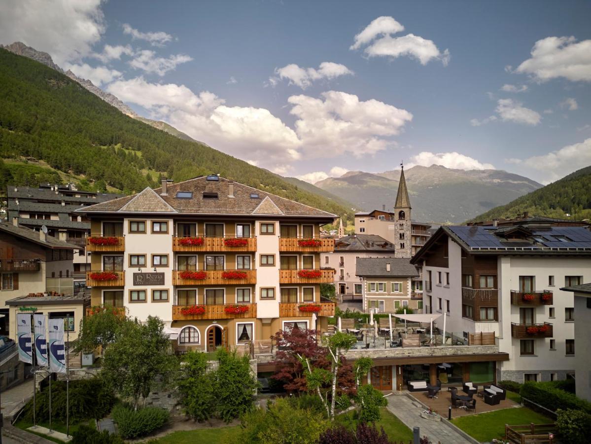 Hotel Rezia Bormio Esterno foto