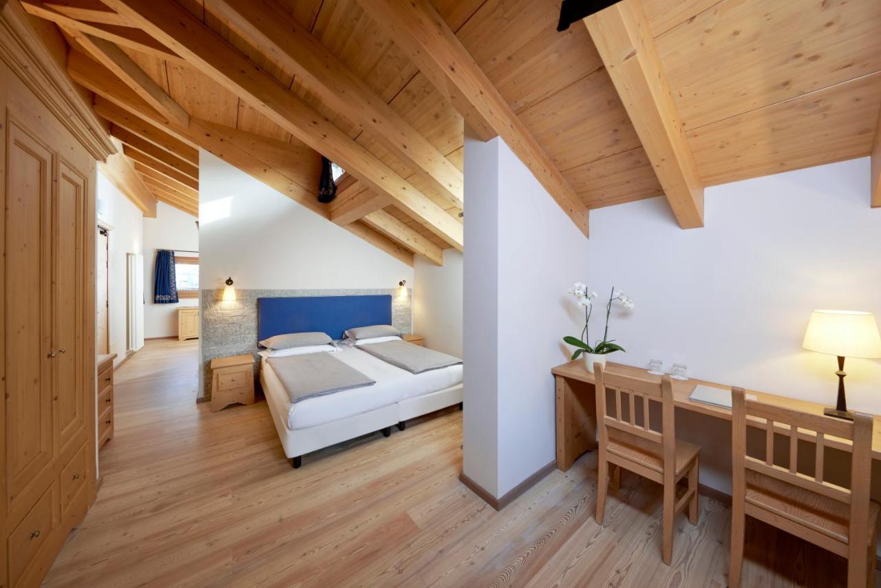 Hotel Rezia Bormio Esterno foto