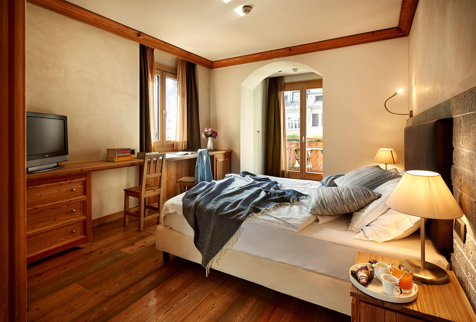 Hotel Rezia Bormio Esterno foto