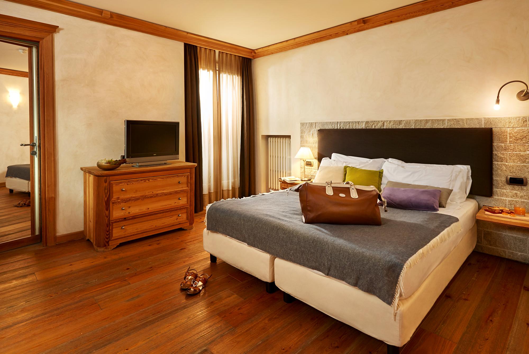 Hotel Rezia Bormio Esterno foto